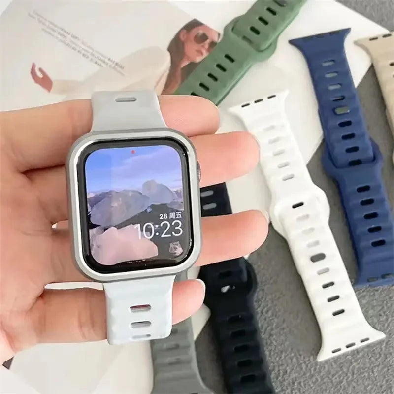Silicone Band for Apple Watch 49mm 45mm 44mm 41mm 40mm 42mm 38mm Sports Bracelet Correa IWatch Ultra Series 9 8 7 6 5 3 SE Strap